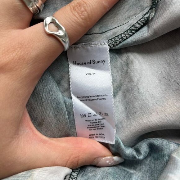 House of Sunny Nature scene asymmetric midi skirt - Picture 5 of 6